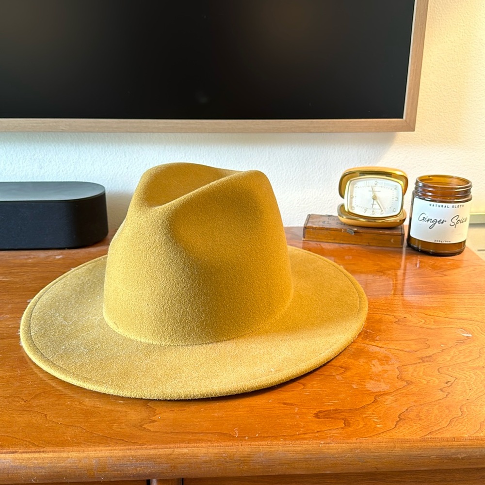 Gigi Pip Hat